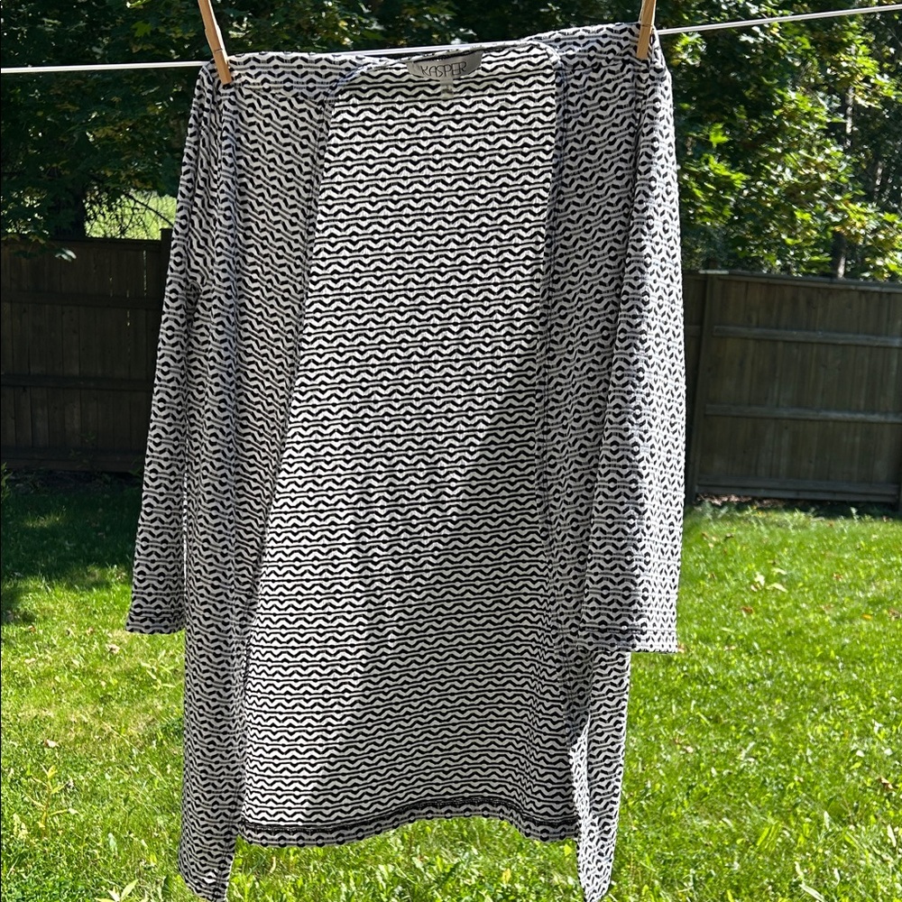 Black and White Patterned Long Sleeve Cardigan